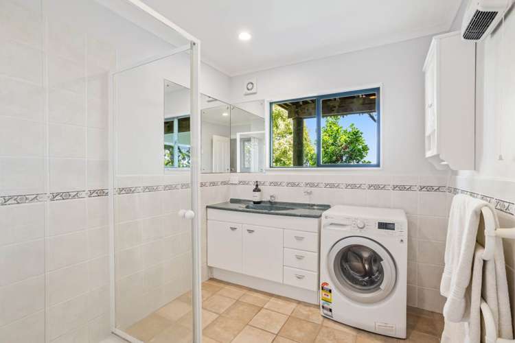 1083 Whangaparaoa Road Tindalls Beach_29