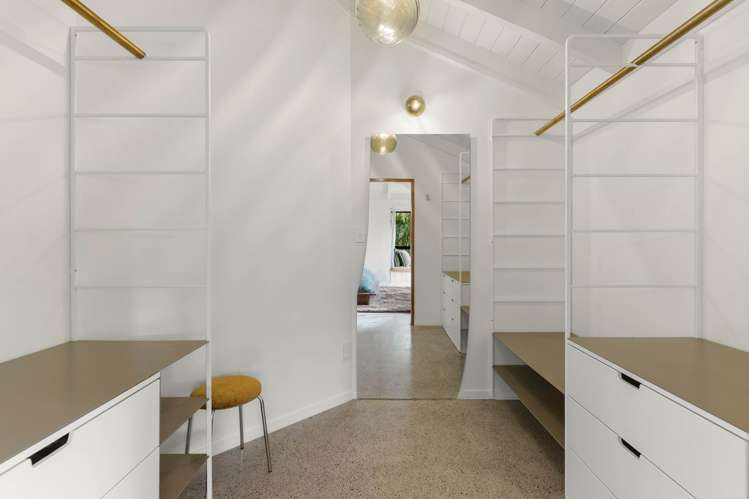 7 Happeace Lane Titirangi_24