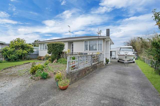 12 Surrey Street Manurewa_3