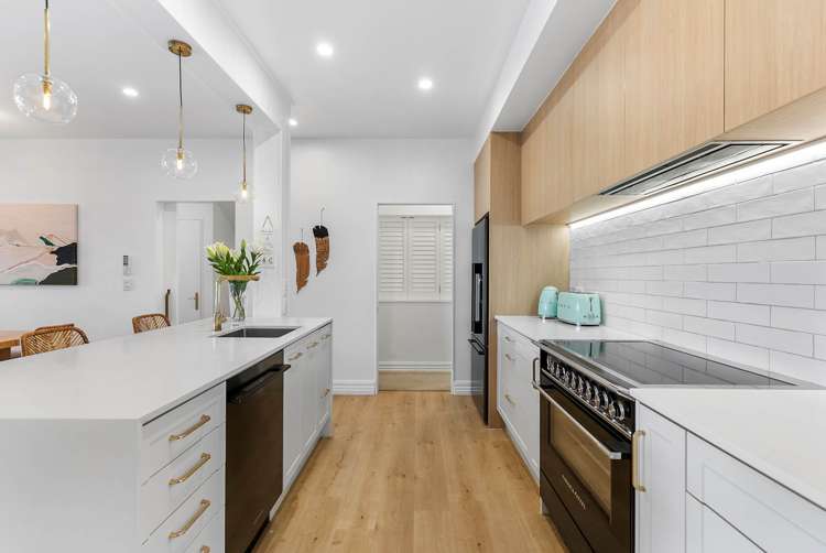 92a Kurahaupo Street Orakei_9