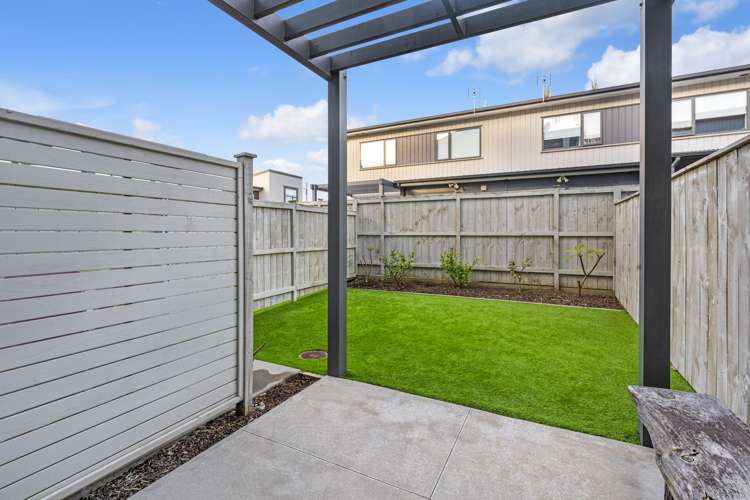 33 Bonnette Road Flat Bush_2