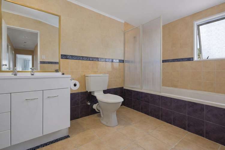 17B Orchard Place Lynmore_11