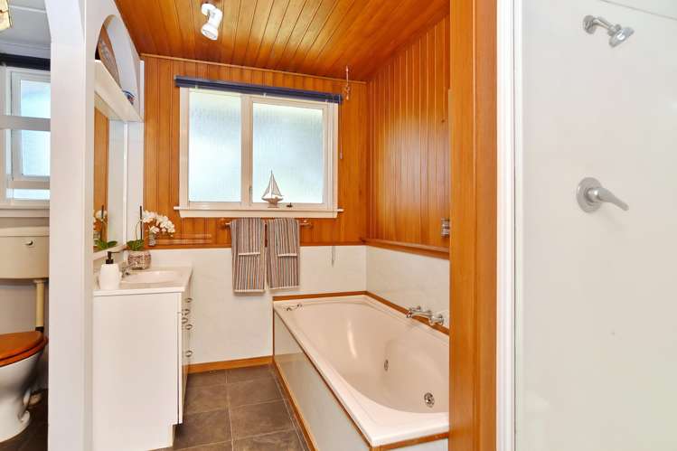 162 Saint Johns Street Bromley_12