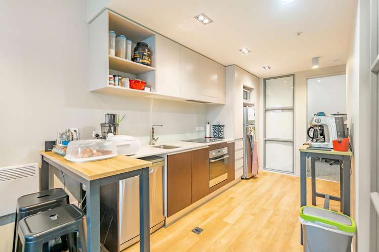 104/80 Riddiford Street Newtown_1