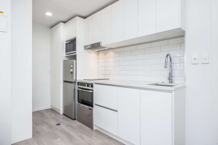 27/8 Clayton Street Newmarket_12