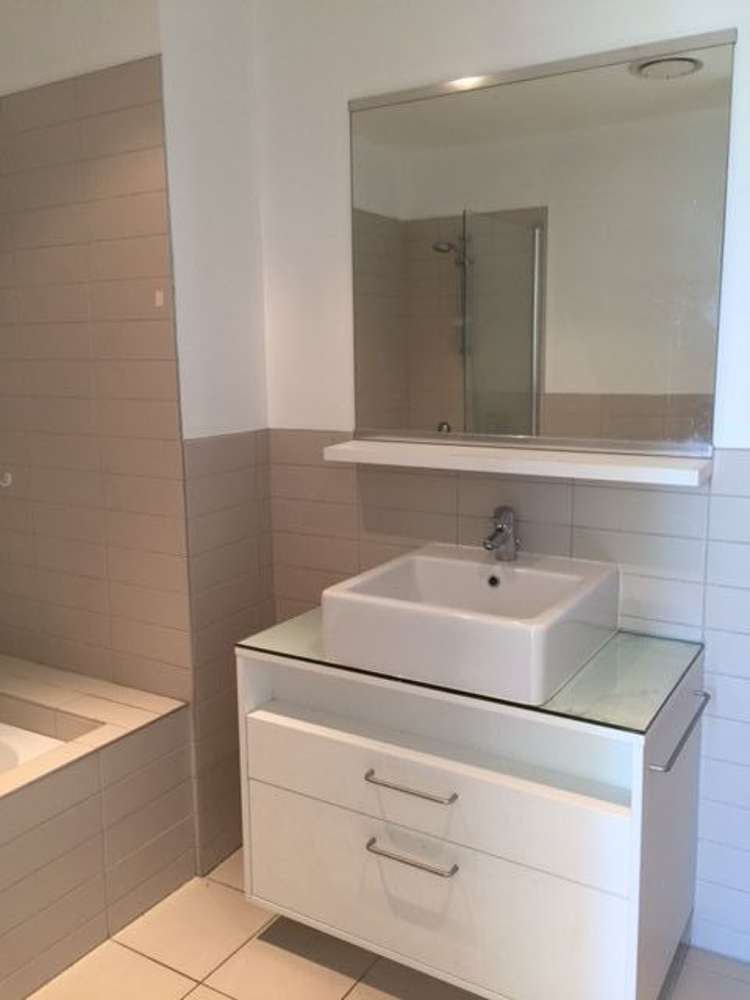 1112/30 Beach Road Auckland Central_10