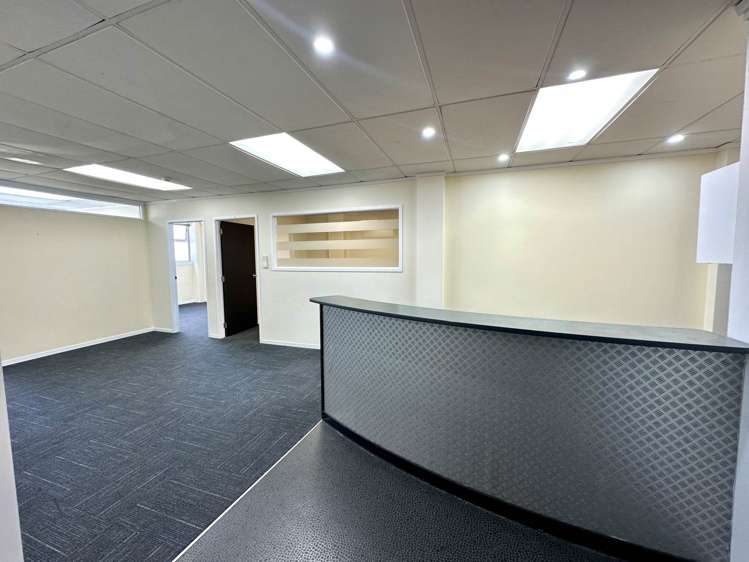 Birkenhead Avenue Birkenhead_3