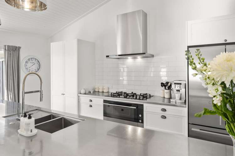 2/21 Highland Drive Acacia Bay_10