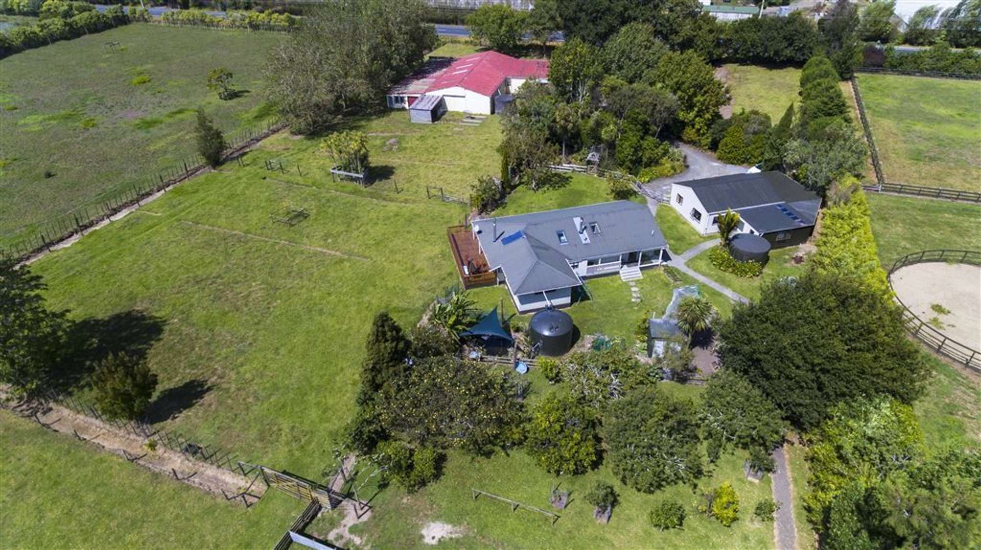 2265 State Highway 16 Helensville_0