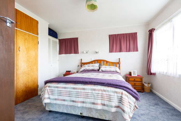 186 The Ridgeway Stoke_10