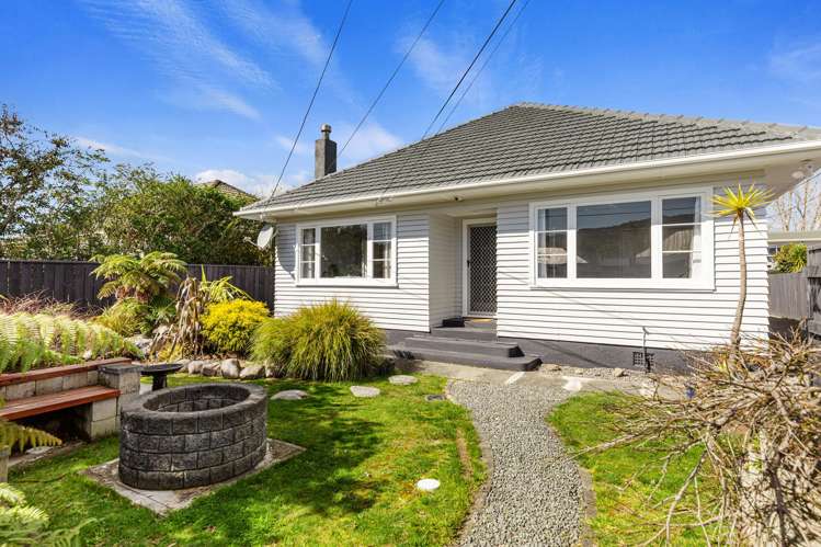 44 Palmer Crescent Silverstream_25