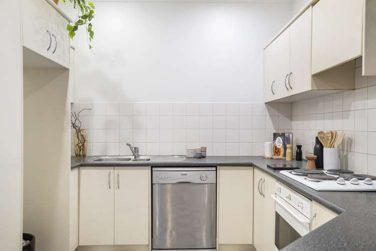 6f/105 Albert Street Auckland Central_1