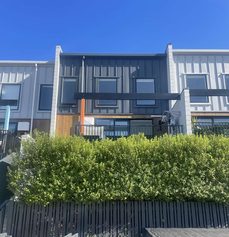 24 Alexander Willis Crescent Hobsonville_10