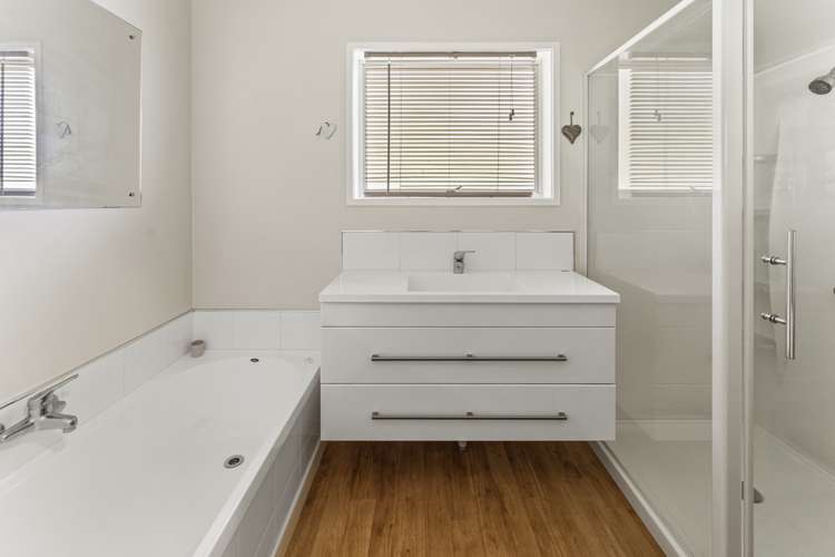 55 Marlborough Crescent Richmond_11