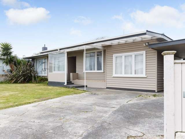 21 Richmond Avenue Takaro_1