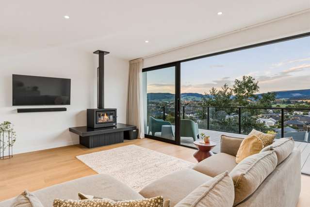 16 Joe Brown Avenue Mosgiel_3