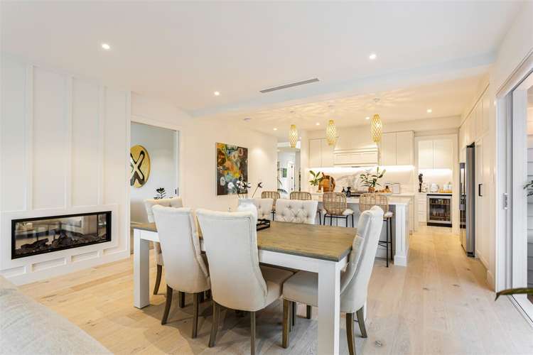 6 William Blake Way Riverhead_7