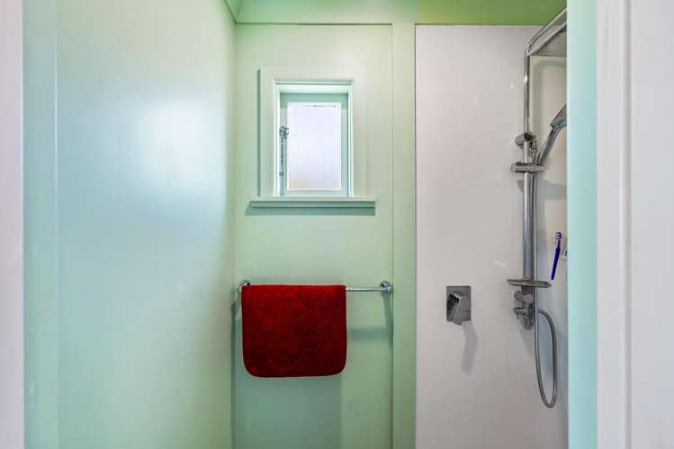 144 Nelson Crescent Napier South_13