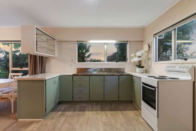 15a Albatross Road Red Beach_6