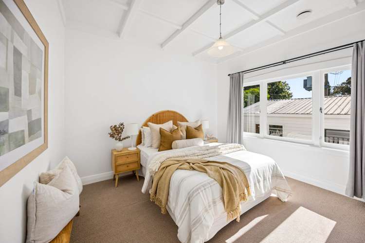 16 Locarno Avenue Sandringham_11