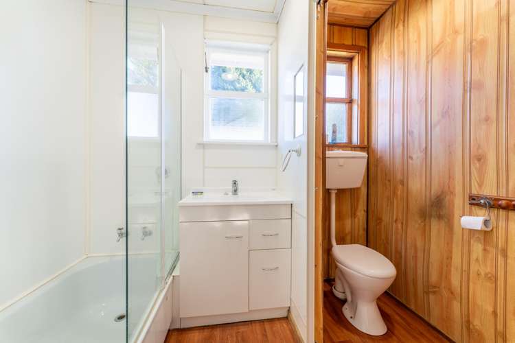 70 Andrew Street Marchwiel_14