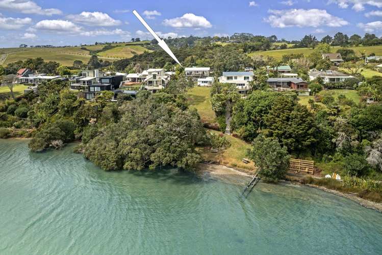 13 Okura River Road Okura_0