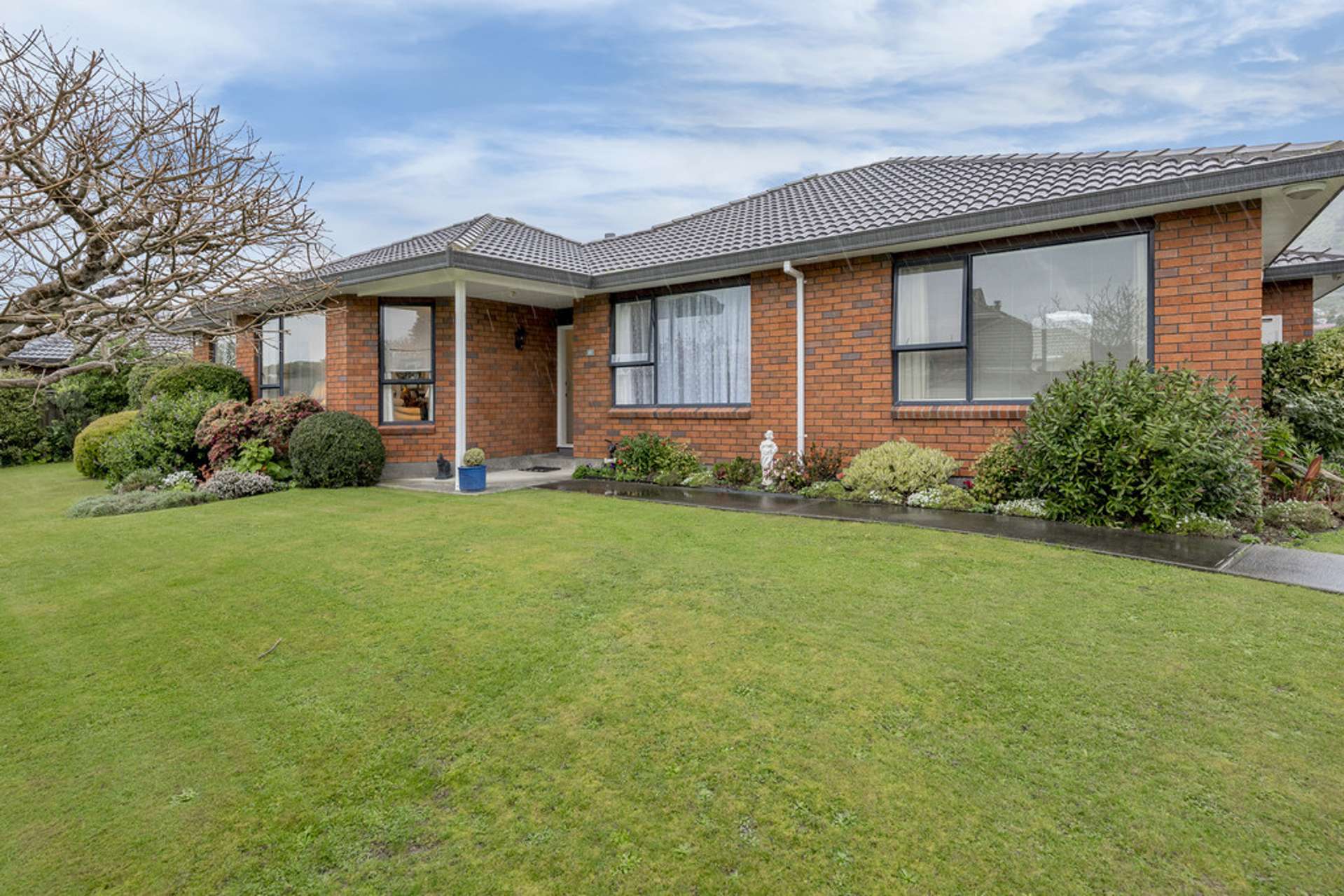 10 Cranbrook Grove Waikanae_0