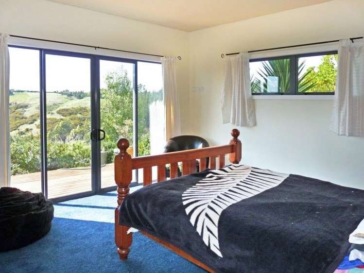 89 Totara View Road Wakefield_9