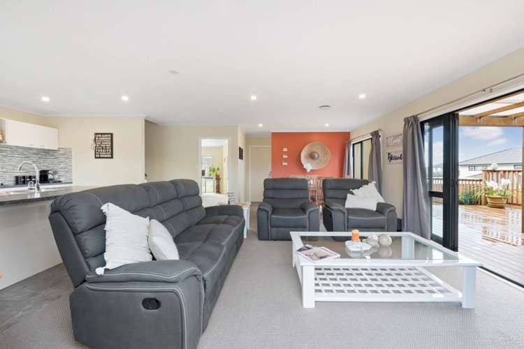 21 Whitbourne Heights Manurewa_5