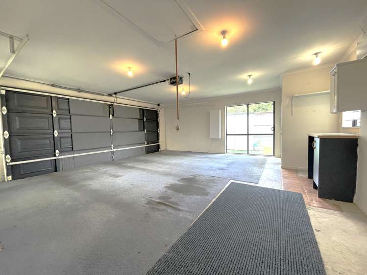 19 Reybert Place Massey_22