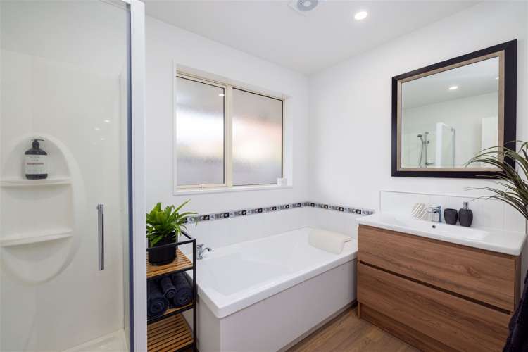 36 Mcmahon Drive Aidanfield_15