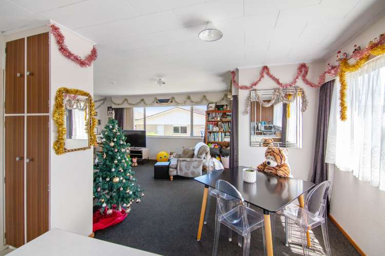 3/4a Maitland Avenue Stoke_6