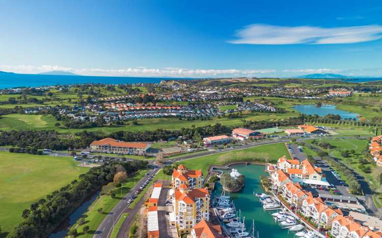 57 Waterside Cres Gulf Harbour_18