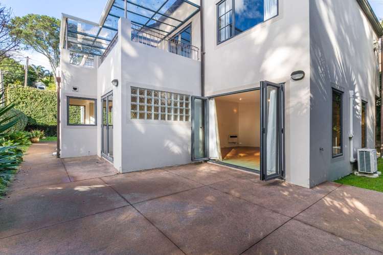 1/28 Comins Crescent 1725_20