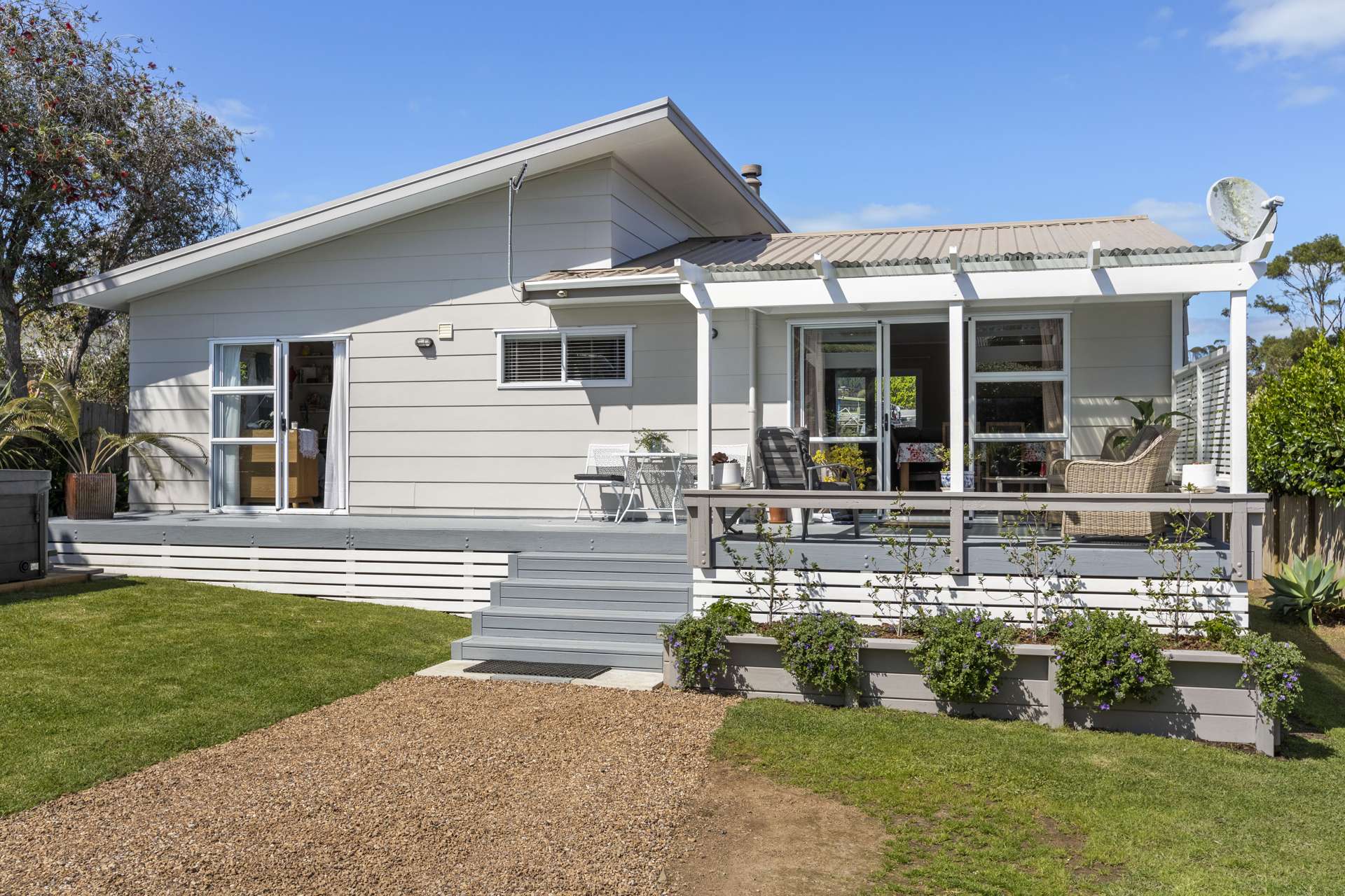 8 Hartley Avenue Onetangi_0