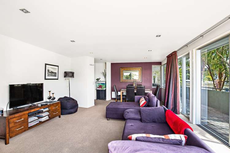 891 Cove Road Waipu_18