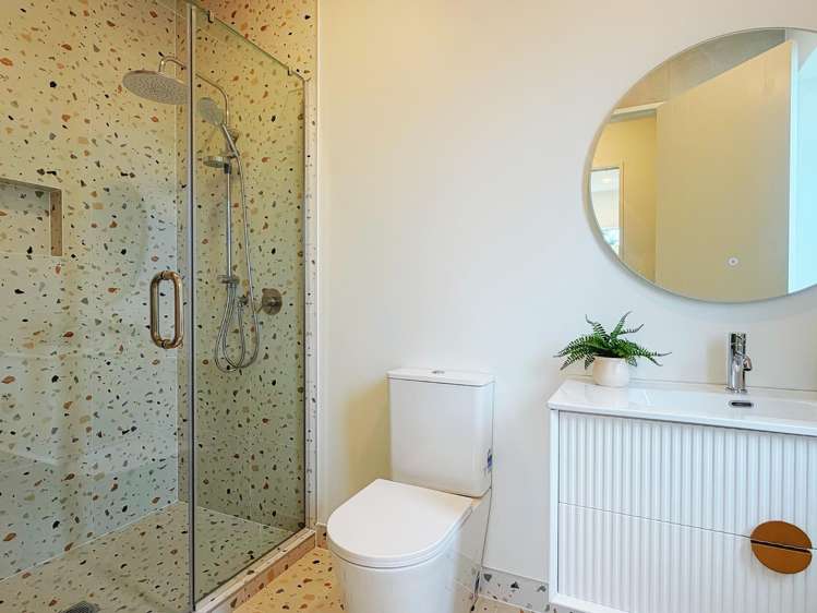 42 Ara Taha Crescent Orewa_8