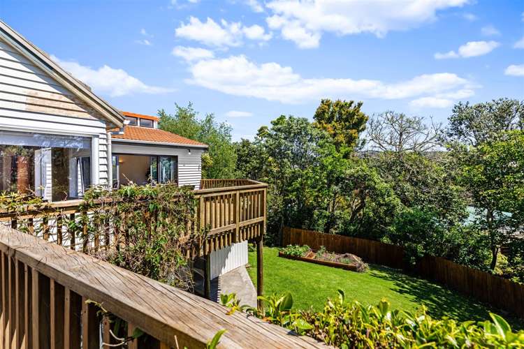 14 Derwent Crescent Titirangi_10