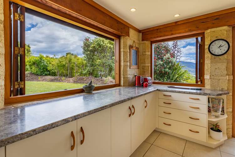 25 Lady Barkly Grove Kaiteriteri_6