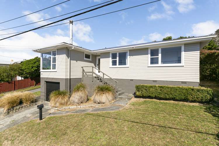 15 Kahikatea Grove Paparangi_2