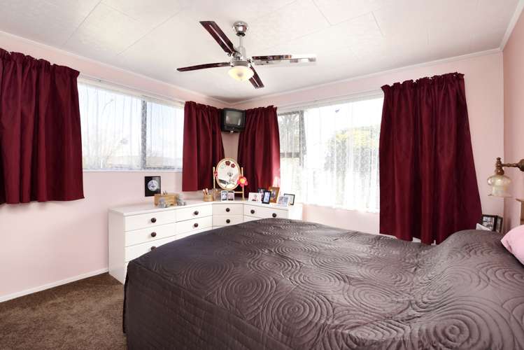 34 Aldinga Avenue Stoke_6