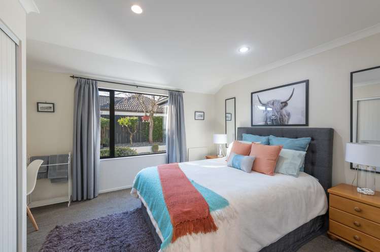 15 Antoine Grove Richmond_10