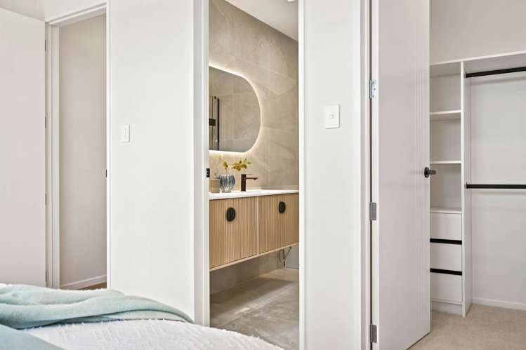 74 Ara Taha Crescent Orewa_12