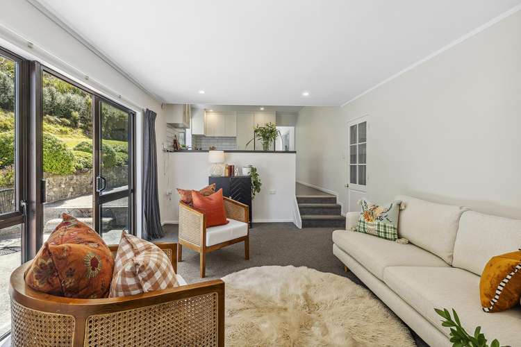 11 Thatcher Crescent Crofton Downs_8