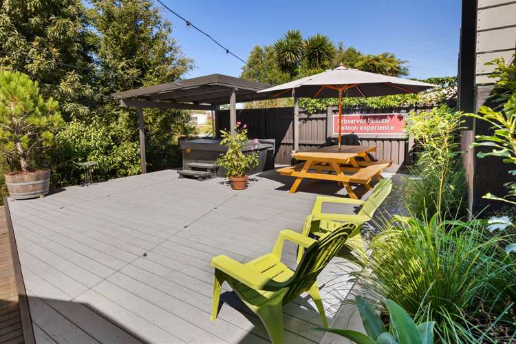 116 Clayton Road Mangakakahi_18