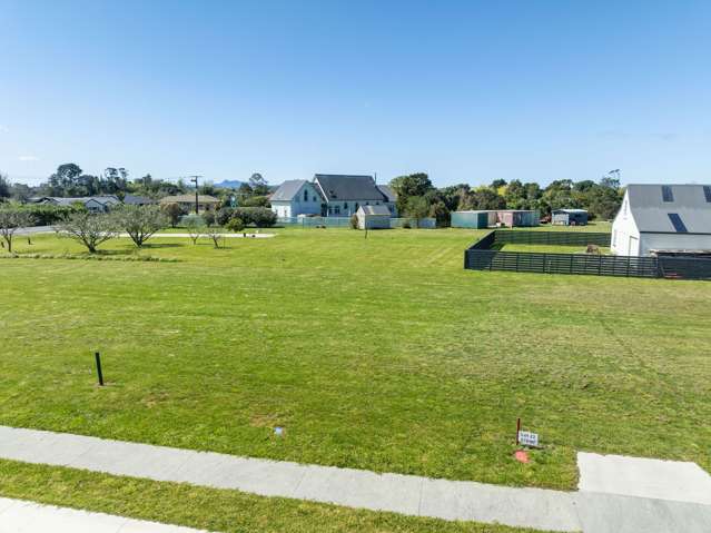 Tucked Away Living in Waipu Village