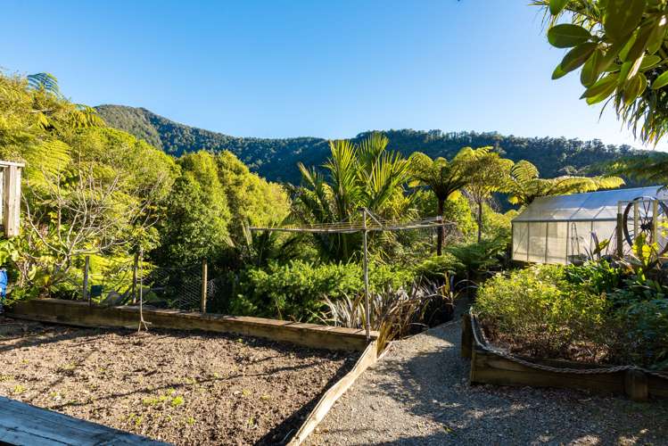 29 Rata Street Tennyson Inlet_16