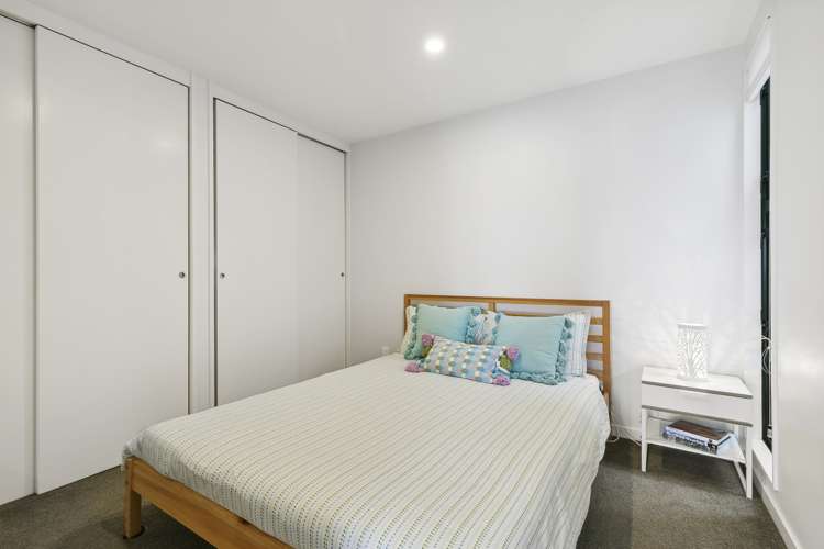 10/148 Evans Bay Parade Roseneath_6