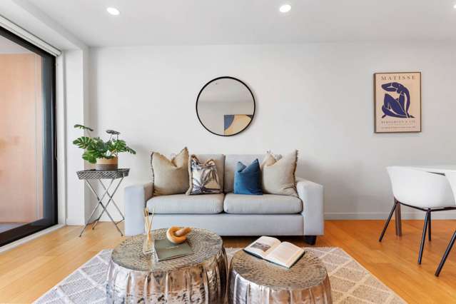 406/10 Lion Place Epsom_3