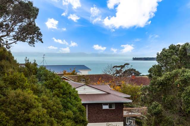 153 Bleakhouse Road Mellons Bay_2